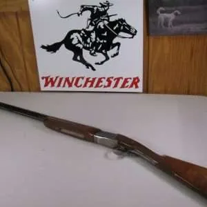 8007 winchester 101 pigeon lightweight 28ga, vent rib, ejectors, straight grip, 28” barrels, 14 lop, ic/m, silver coin receiver, bores bright and shiny, opens and closes tight